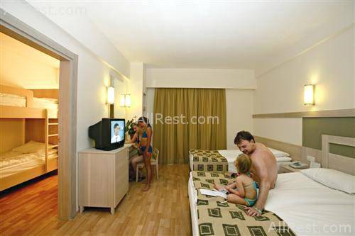 Monachus Park Hotel 2